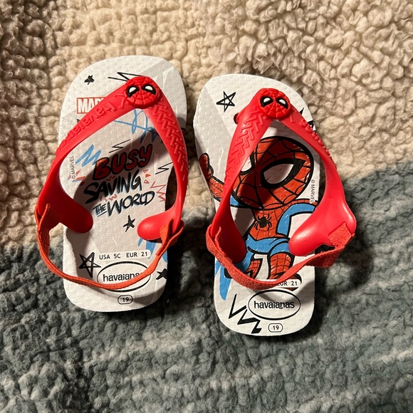 Havaianas Toddler Spider-Man Flip Flops - Red - Picture 1 of 7